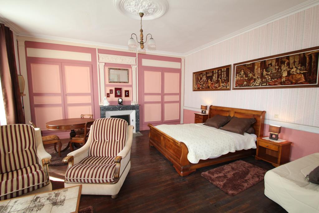 Domaine Des Roses Panzió Vaudelnay Szoba fotó